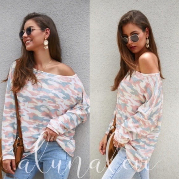 NWOT Boho Pink Camo Print Waffle Knit Top - Picture 2 of 2